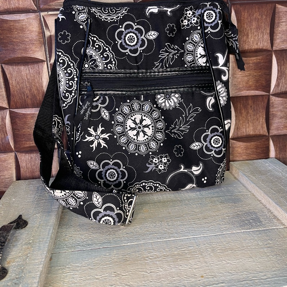 Thirty one Floral Black and White Crossbody Bag